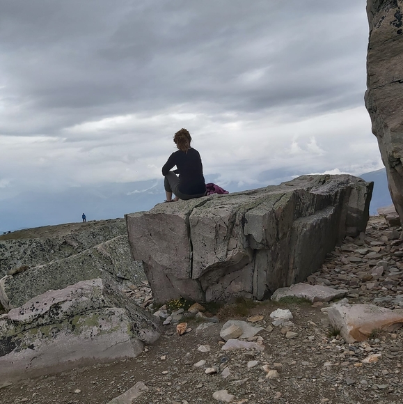 Meet your Posher, Sandra - Picture 1 of 1